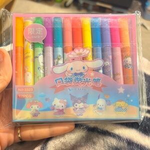 NWT hello kitty & friends mini colorful marker set 12pcs